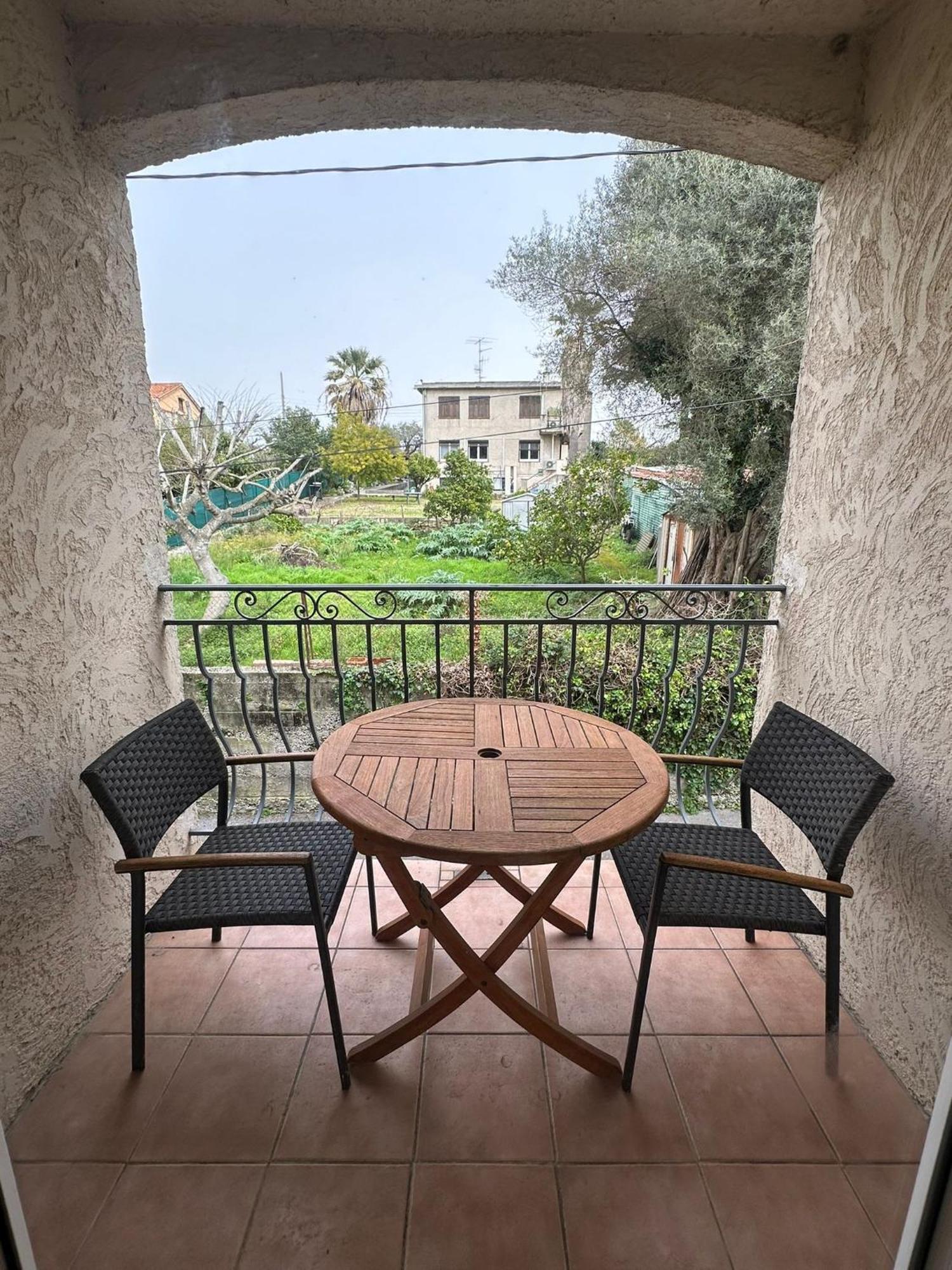 Villa Constance 3 Antibes - Spacieux Logement En Dernier Etage Exteriör bild