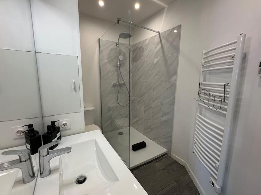 Villa Constance 3 Antibes - Spacieux Logement En Dernier Etage Exteriör bild