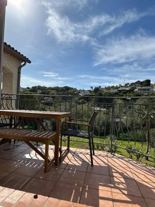 Villa Constance 3 Antibes - Spacieux Logement En Dernier Etage Exteriör bild
