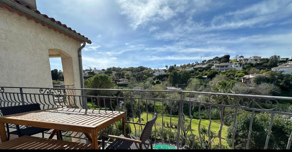 Villa Constance 3 Antibes - Spacieux Logement En Dernier Etage Exteriör bild