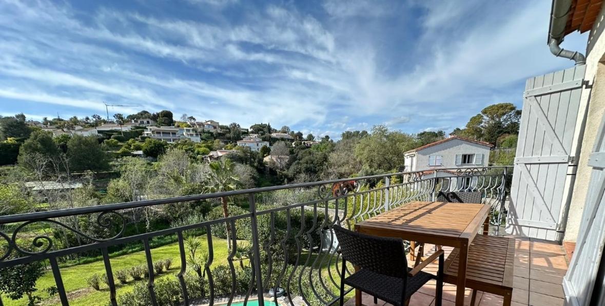 Villa Constance 3 Antibes - Spacieux Logement En Dernier Etage Exteriör bild